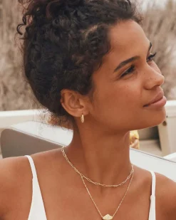 Abbie Medallion Gold Short Pendant Necklace