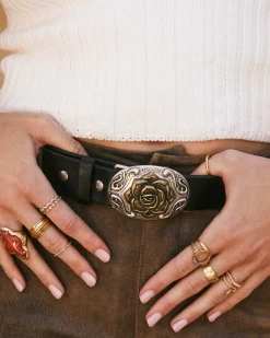 Abbie Vintage Gold Etch Frame Cocktail Ring
