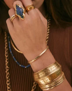 Abbie Vintage Gold Etch Frame Cocktail Ring