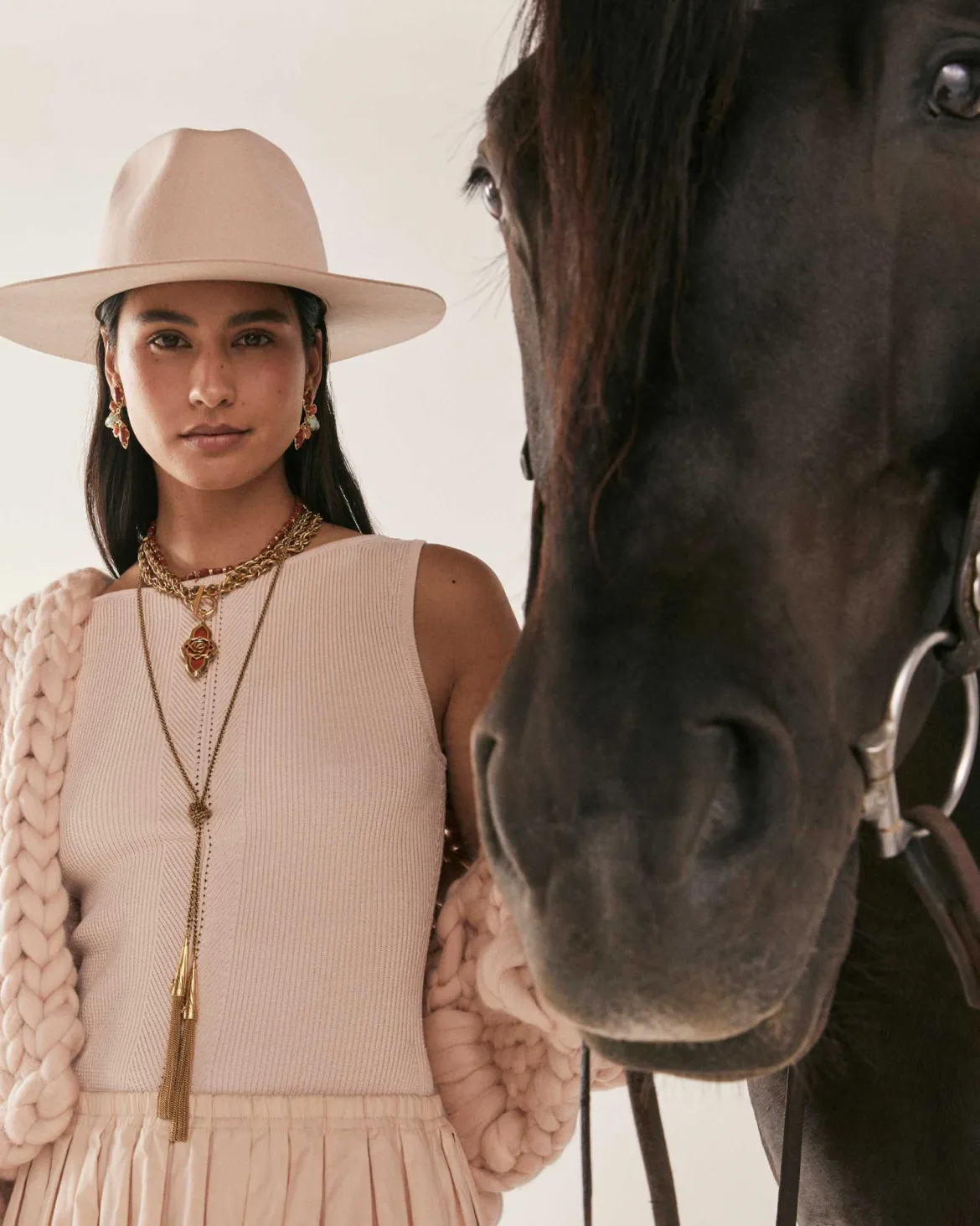 Ansel Rose Vintage Gold Lariat Necklace
