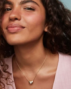 Ari Heart Letter S Gold Short Pendant Necklace