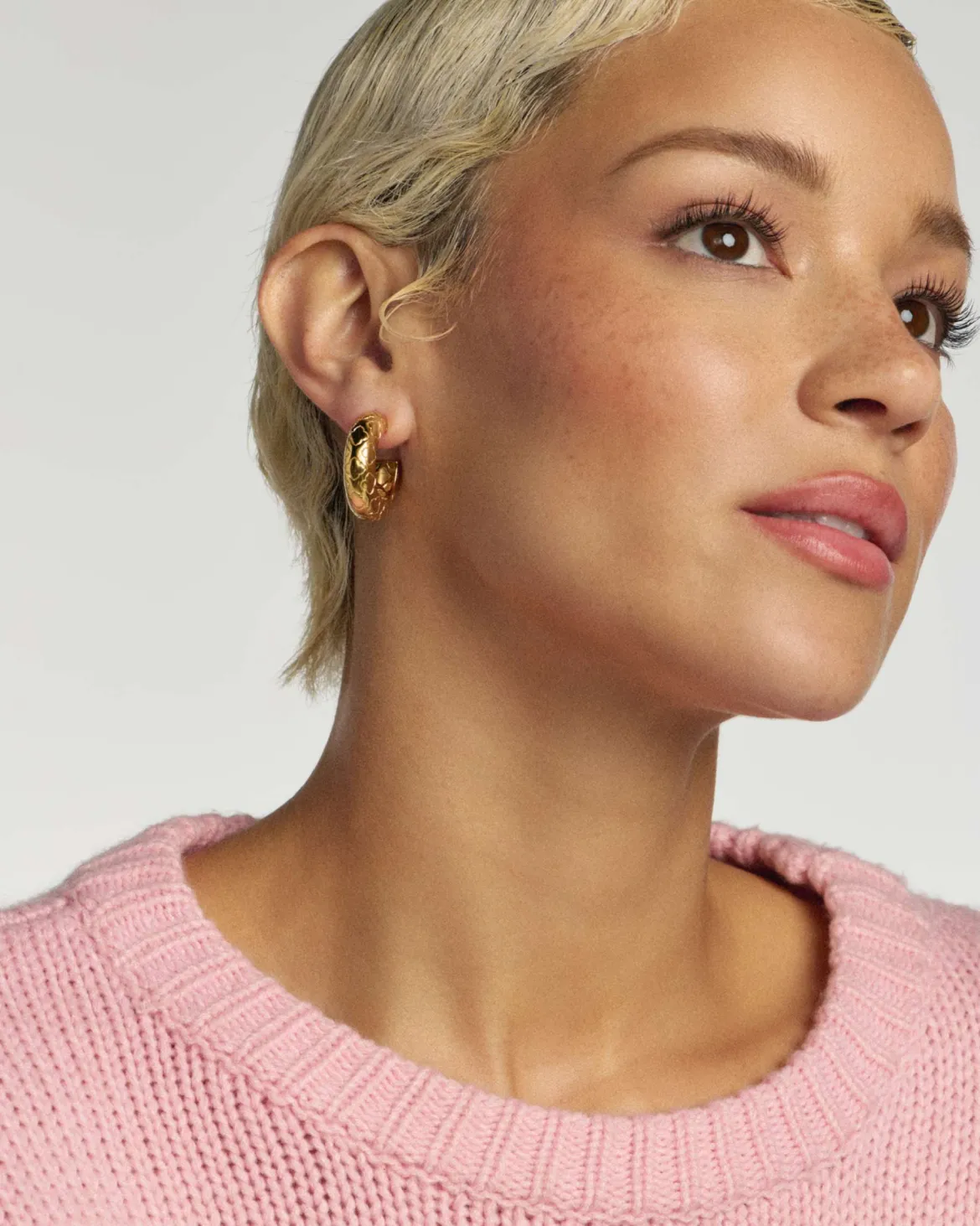 Bold Etched 18k Yellow Gold Vermeil Hoop Earrings
