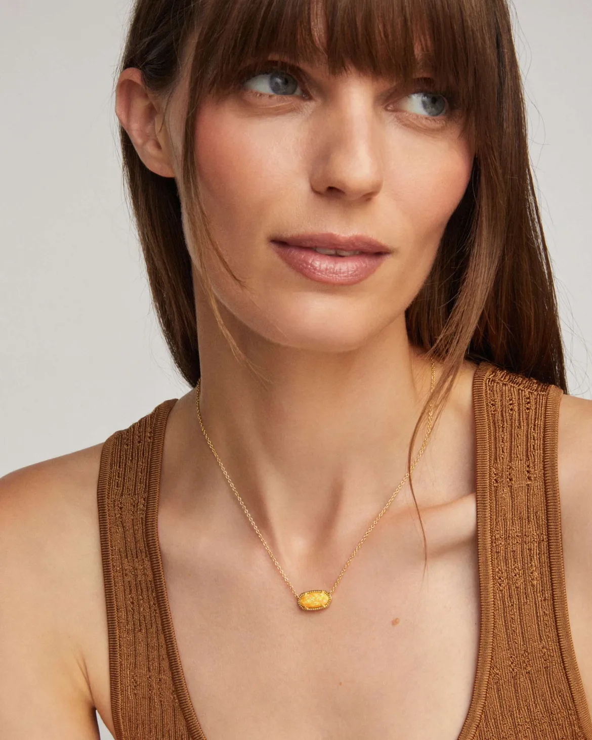 Elisa Gold Short Pendant Necklace