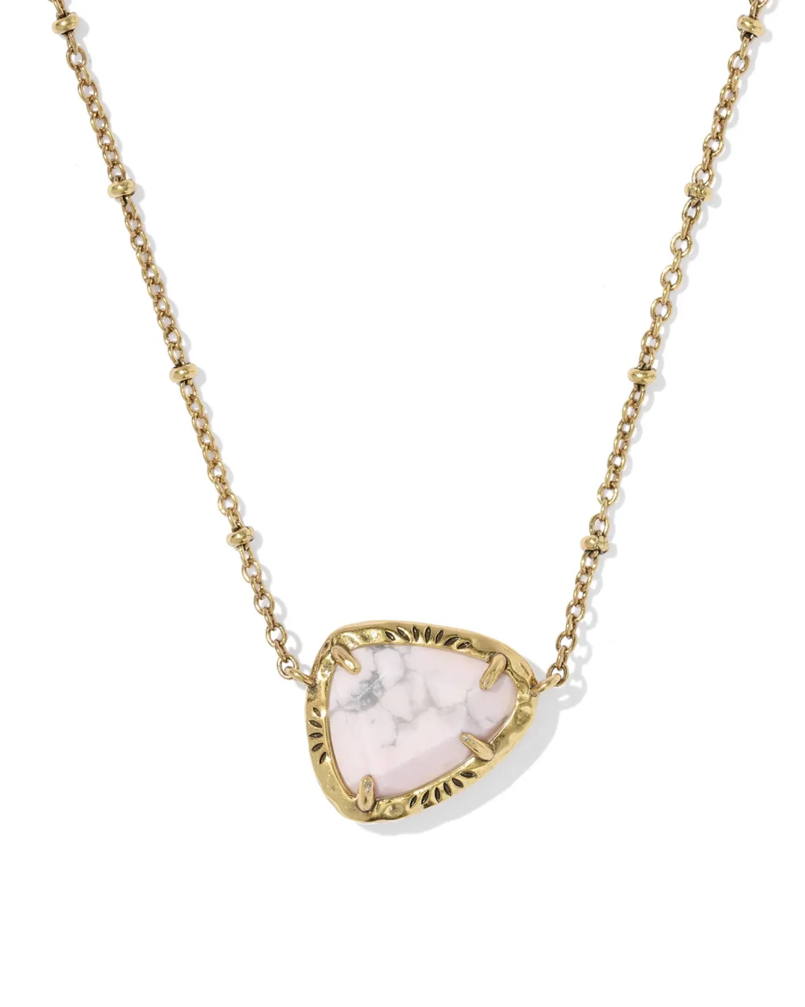 Jamie Etch Frame Vintage Gold Short Pendant Necklace